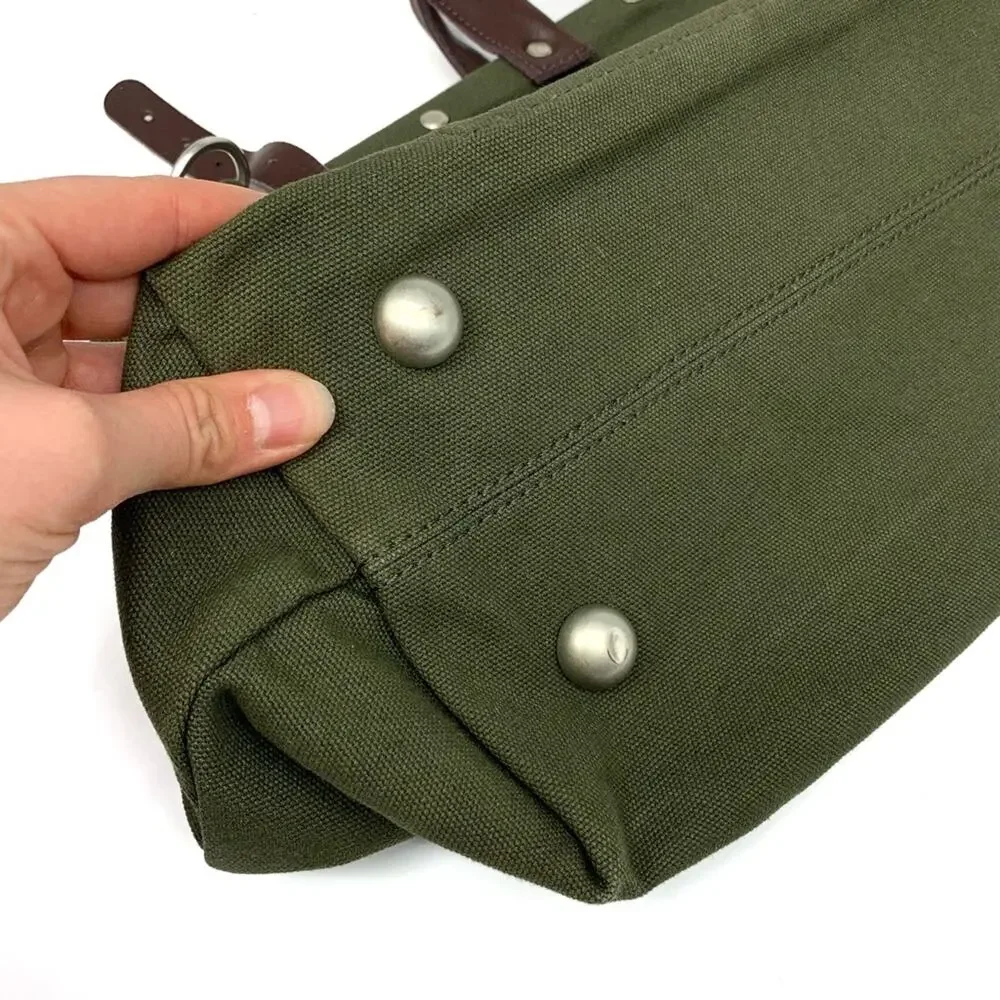 LINE OF TRADE Canvas Weekender Duffle Bag Olive Green